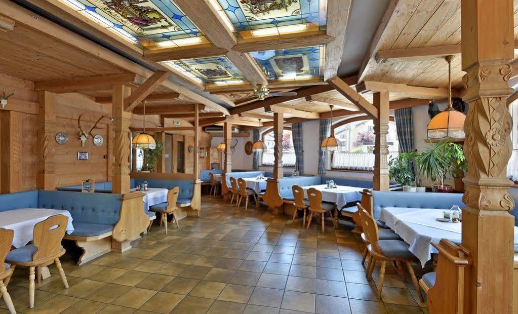 Niederndorf  Hotel Restaurant Gradlwirt מראה חיצוני תמונה