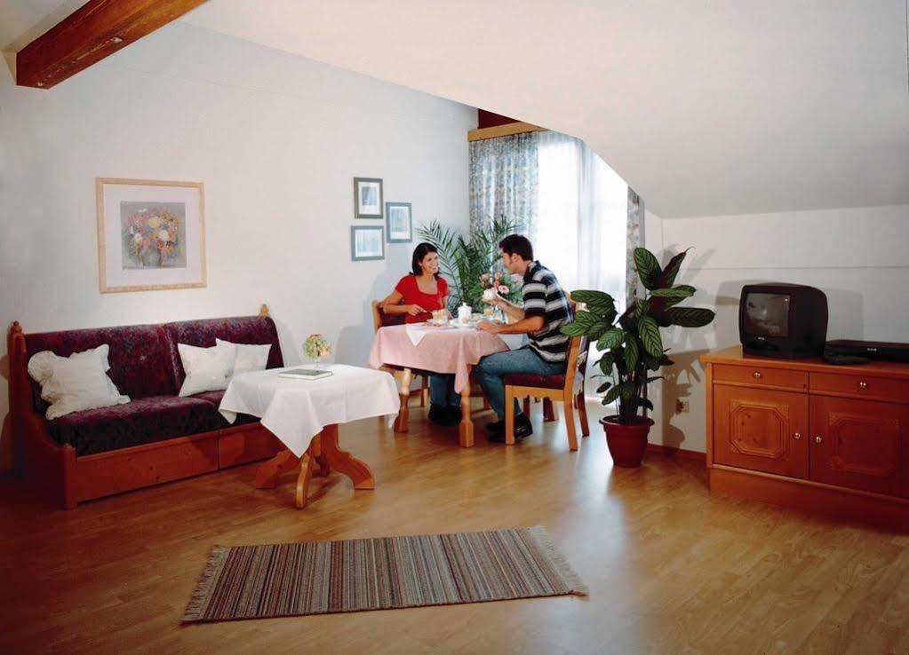 Niederndorf  Hotel Restaurant Gradlwirt מראה חיצוני תמונה