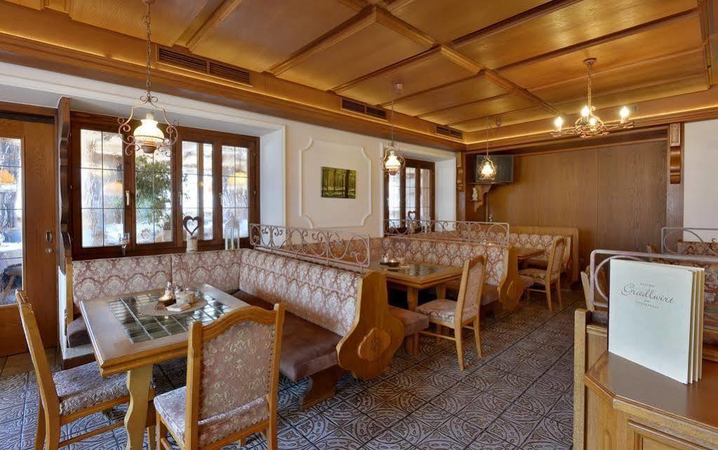 Niederndorf  Hotel Restaurant Gradlwirt מראה חיצוני תמונה