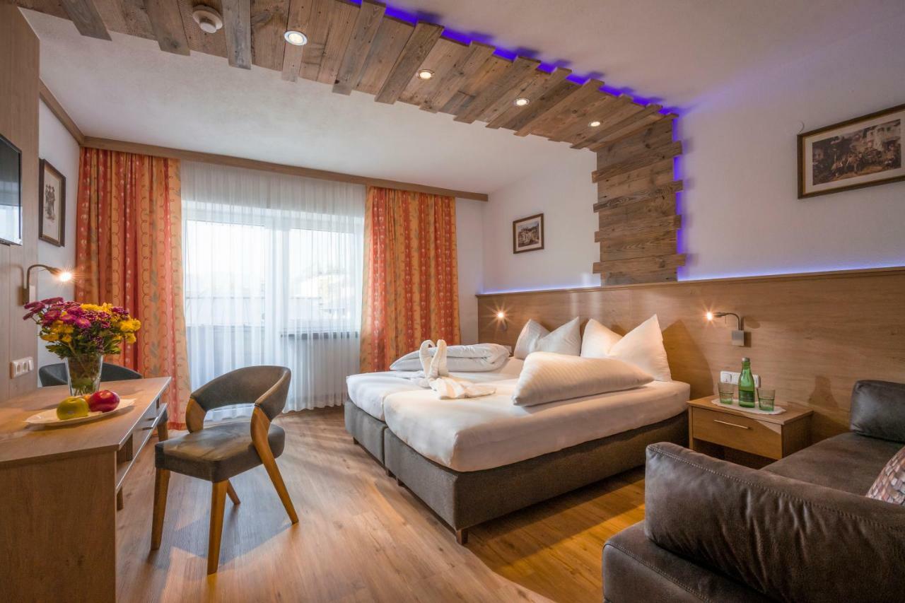 Niederndorf  Hotel Restaurant Gradlwirt מראה חיצוני תמונה